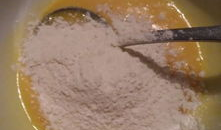 电饭煲做蛋糕视频教程